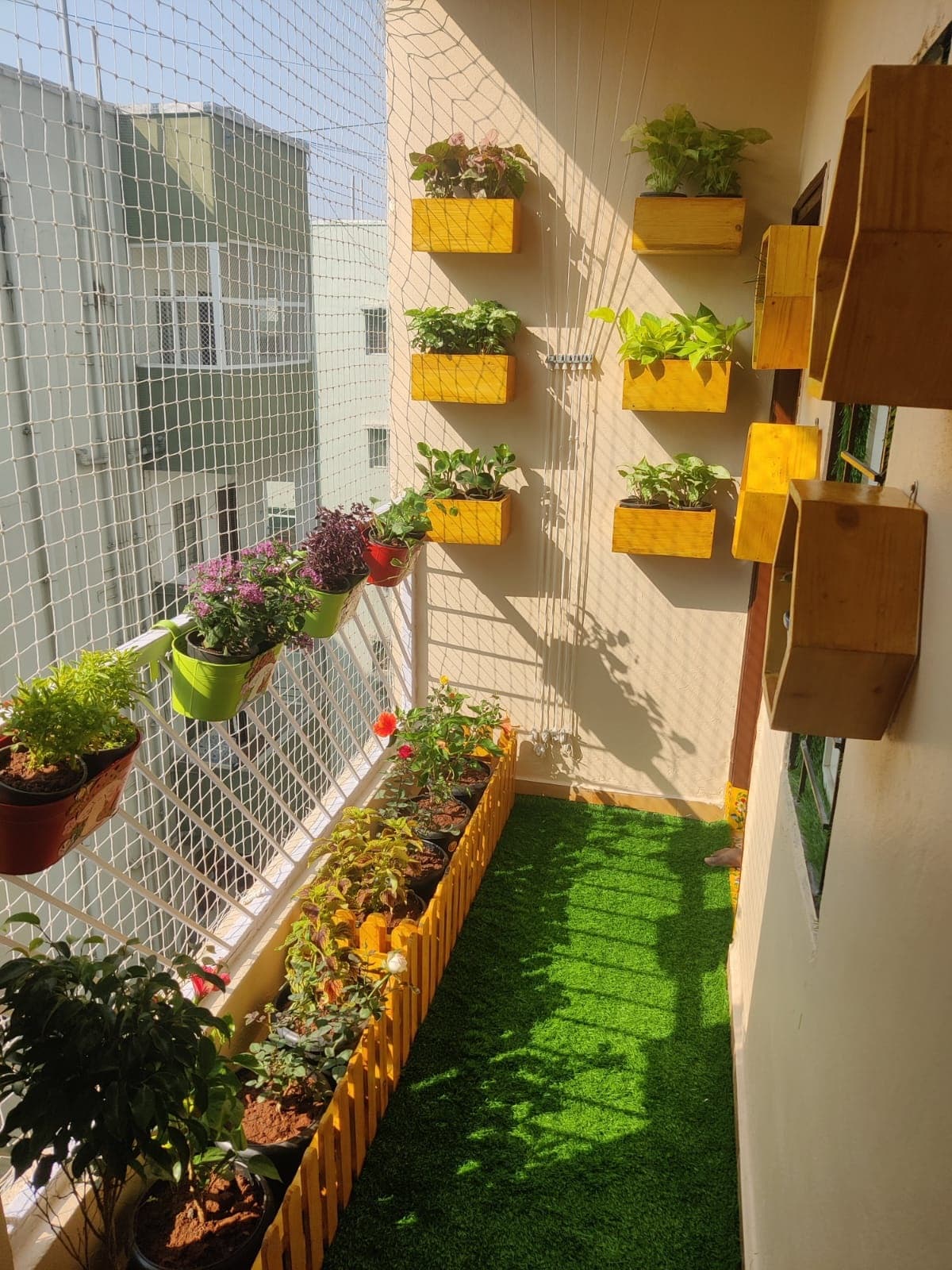 Green wall panel